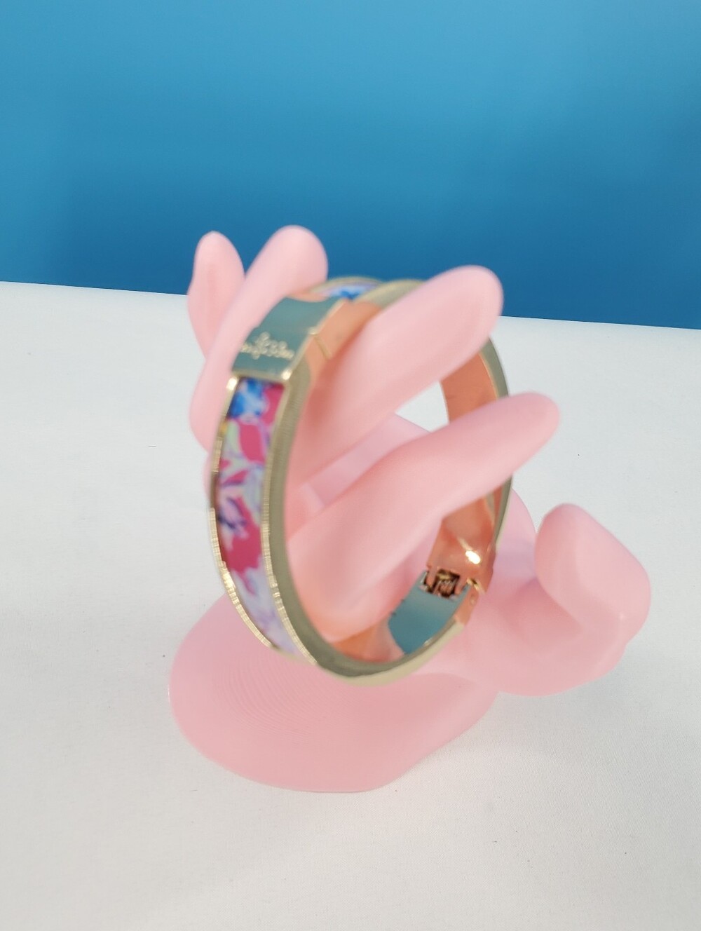 Lilly Pulitzer clasp bangle pink floral - Picture 2 of 11